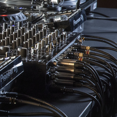 DJM-V10-LF 05
