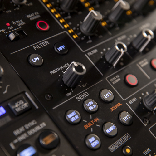 DJM-V10-LF 08
