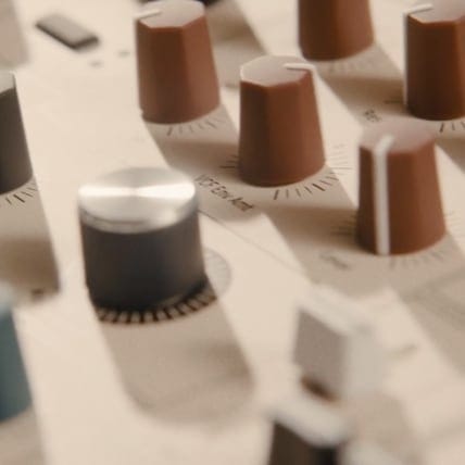 PolyBrute 12 08