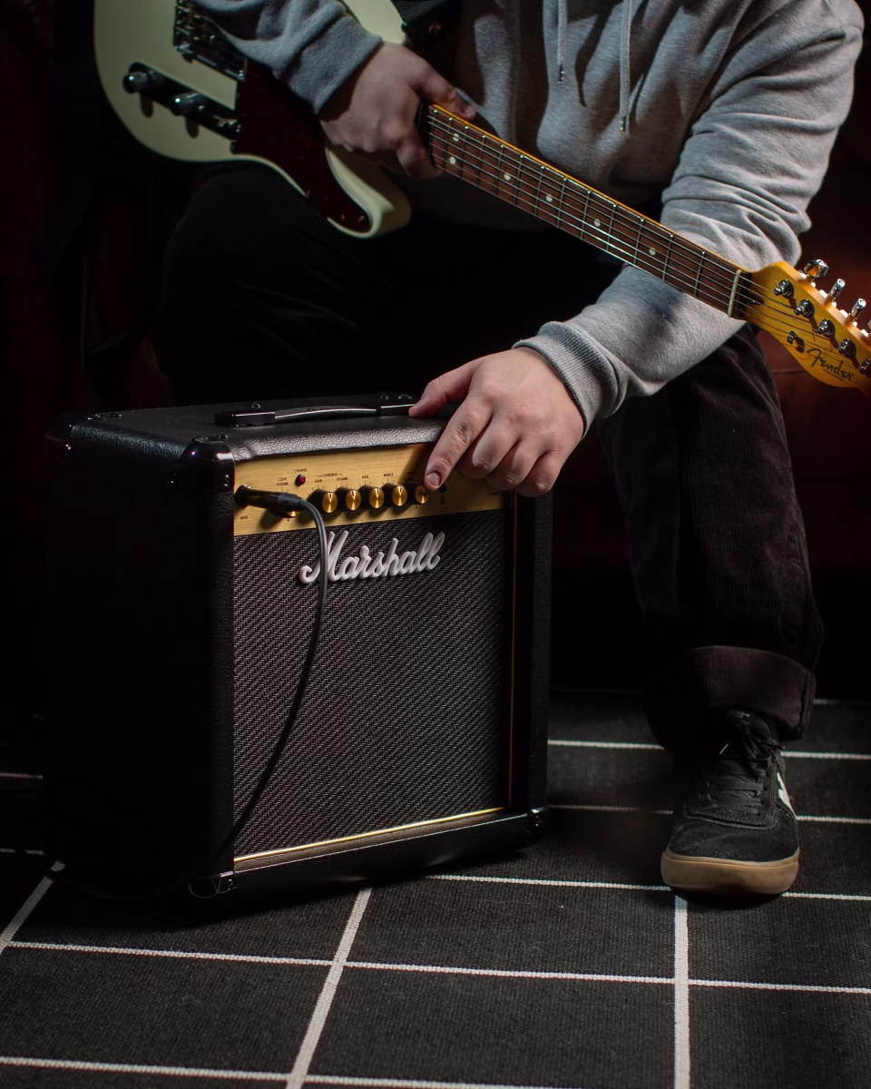 Marshall MG15G 06