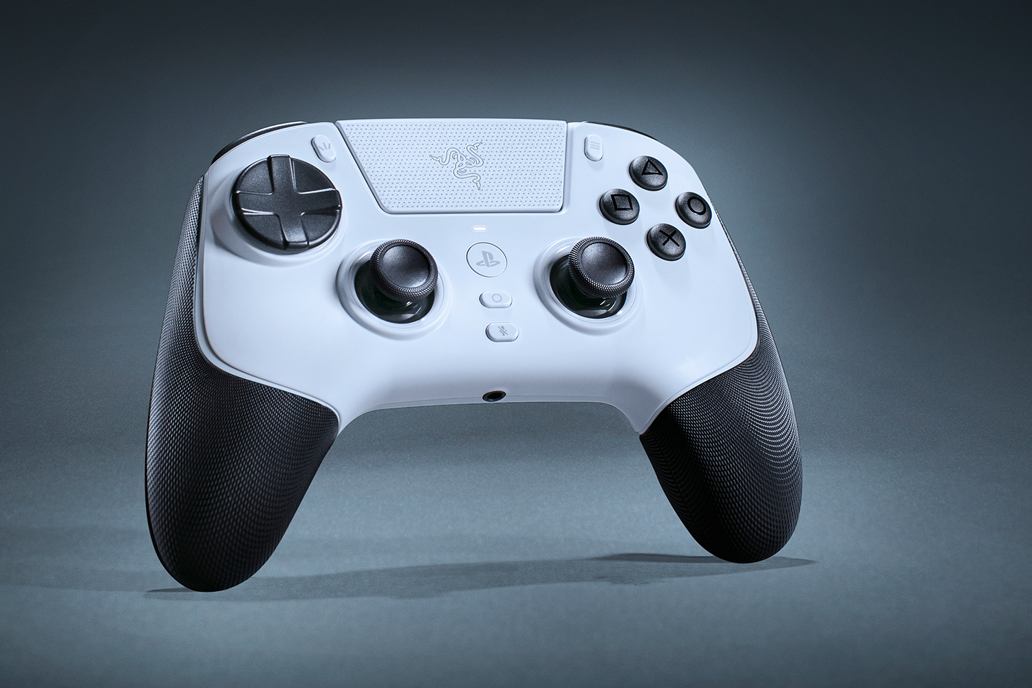 Razer Raiju V3 Pro Wireless Controller for PlayStation 5 & PC - White - RZ06-05580200-R3G1